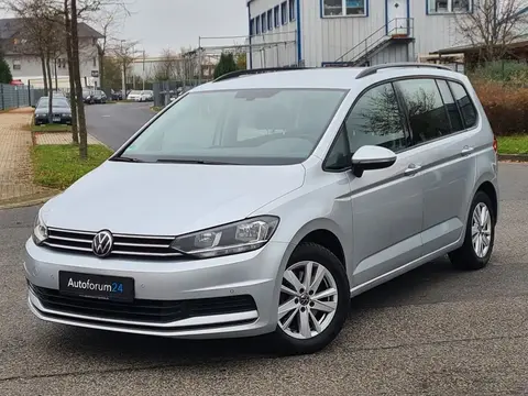 Used VOLKSWAGEN TOURAN Petrol 2021 Ad 