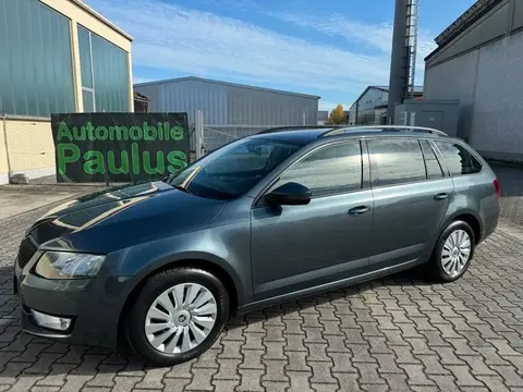 Used SKODA OCTAVIA Petrol 2017 Ad 