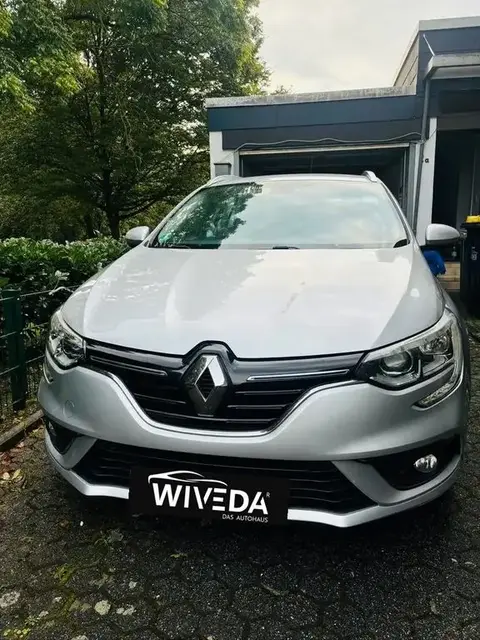 Used RENAULT MEGANE Diesel 2017 Ad 