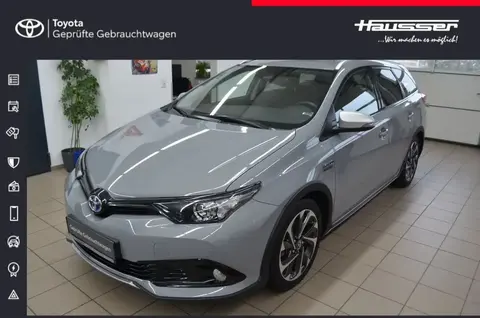 Used TOYOTA AURIS Hybrid 2019 Ad 