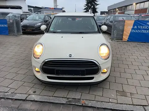 Used MINI ONE Petrol 2016 Ad 