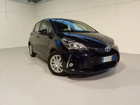 Used TOYOTA YARIS Hybrid 2019 Ad 