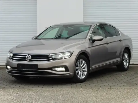 Annonce VOLKSWAGEN PASSAT Diesel 2019 d'occasion 