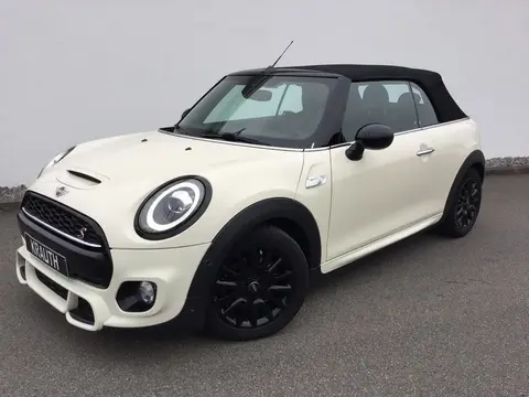 Used MINI COOPER Petrol 2018 Ad 