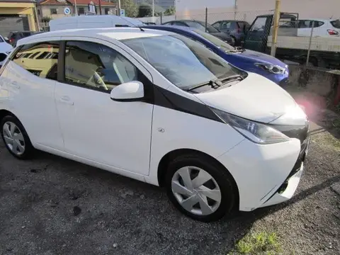 Annonce TOYOTA AYGO X Essence 2015 d'occasion 