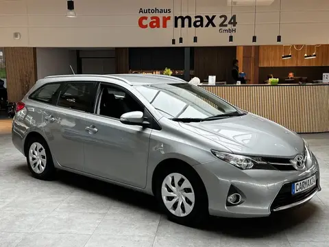 Used TOYOTA AURIS Petrol 2015 Ad 