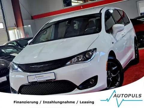 Annonce CHRYSLER PACIFICA Essence 2019 d'occasion 