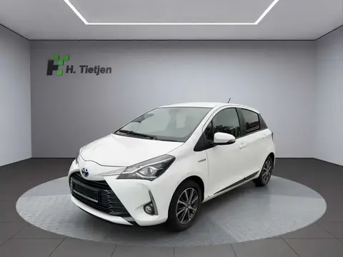 Used TOYOTA YARIS Hybrid 2019 Ad 