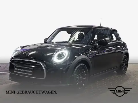 Used MINI ONE Petrol 2021 Ad 