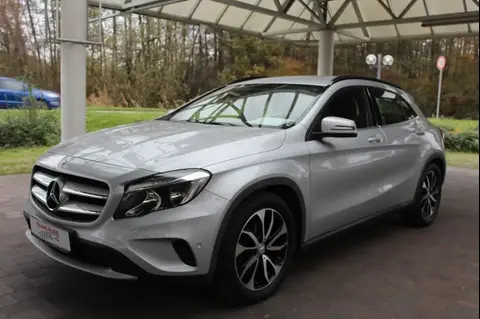 Annonce MERCEDES-BENZ CLASSE GLA Essence 2016 d'occasion 