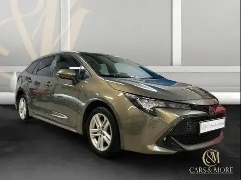 Used TOYOTA COROLLA Hybrid 2022 Ad 