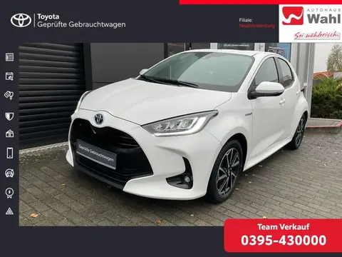 Used TOYOTA YARIS Hybrid 2020 Ad 