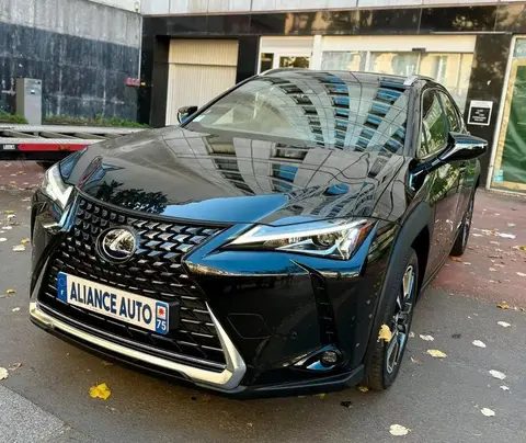 Used LEXUS UX Hybrid 2021 Ad 