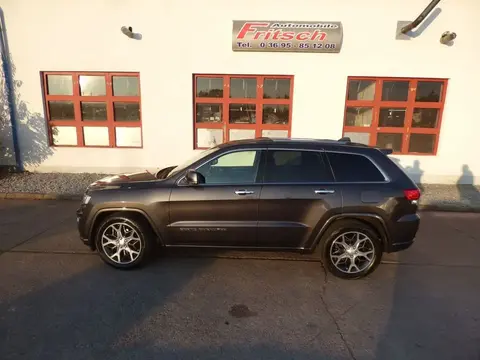 Used JEEP GRAND CHEROKEE Diesel 2019 Ad 