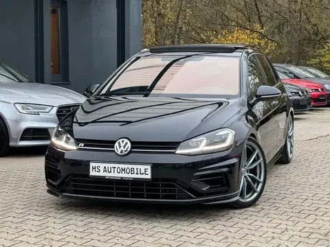 Used VOLKSWAGEN GOLF Petrol 2018 Ad 