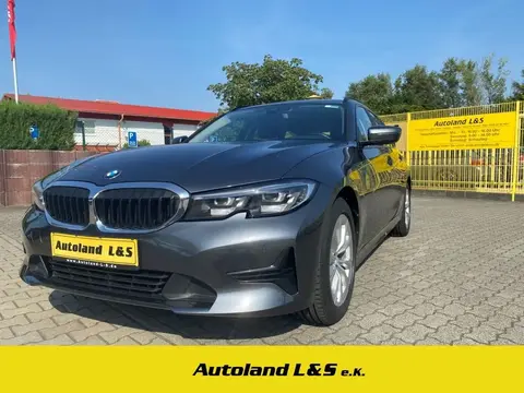 Used BMW SERIE 3 Petrol 2022 Ad 