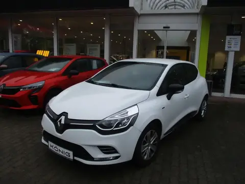 Used RENAULT CLIO Petrol 2018 Ad 