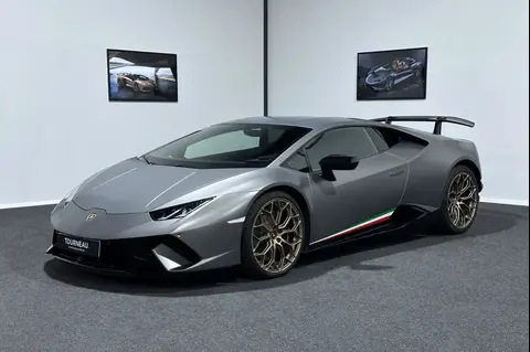 Used LAMBORGHINI HURACAN Petrol 2019 Ad 