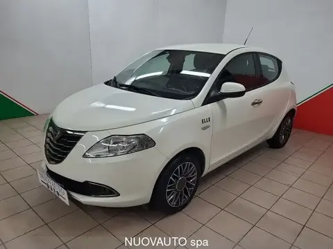 Annonce LANCIA YPSILON Essence 2015 d'occasion 