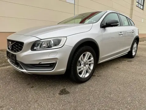 Used VOLVO V60 Diesel 2016 Ad 