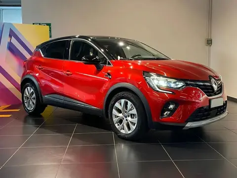 Used RENAULT CAPTUR Hybrid 2021 Ad 