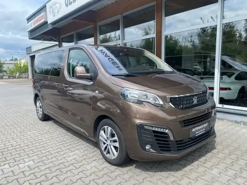 Used PEUGEOT TRAVELLER Diesel 2018 Ad 