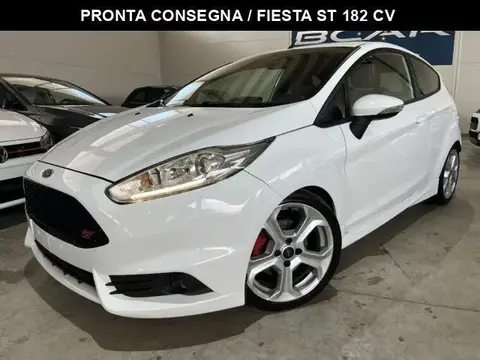 Annonce FORD FIESTA Essence 2016 d'occasion 