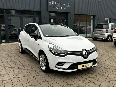 Used RENAULT CLIO Petrol 2018 Ad 