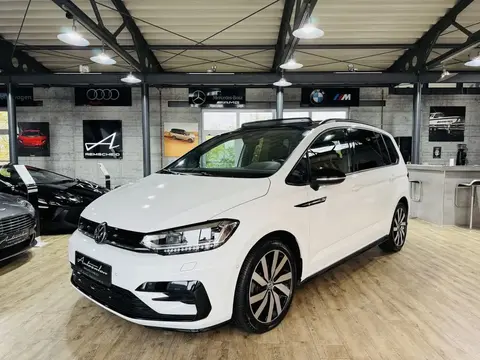 Used VOLKSWAGEN TOURAN Petrol 2020 Ad 