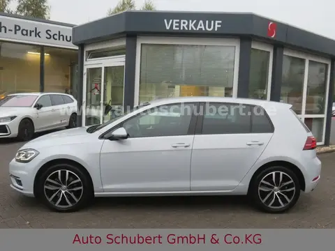 Used VOLKSWAGEN GOLF Petrol 2017 Ad 