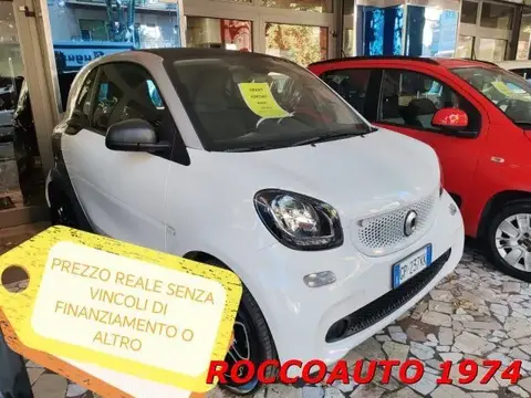 Annonce SMART FORTWO Essence 2019 d'occasion 