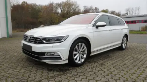 Used VOLKSWAGEN PASSAT Petrol 2016 Ad 