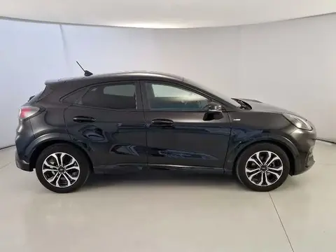 Used FORD PUMA Hybrid 2021 Ad 