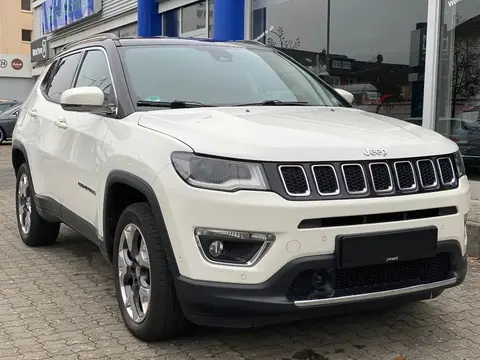 Used JEEP COMPASS Petrol 2018 Ad 