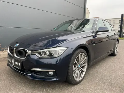 Used BMW SERIE 3 Petrol 2015 Ad 