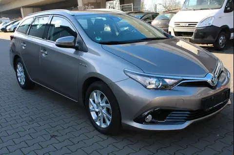 Used TOYOTA AURIS Hybrid 2016 Ad 