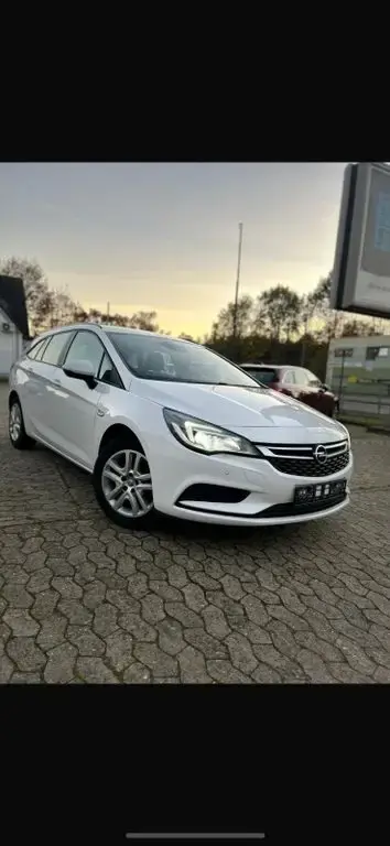 Used OPEL ASTRA Petrol 2018 Ad 