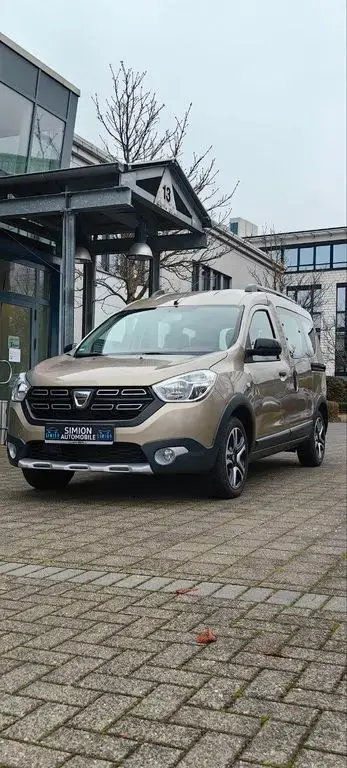 Annonce DACIA DOKKER Essence 2018 d'occasion 