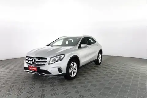 Annonce MERCEDES-BENZ CLASSE GLA Diesel 2019 d'occasion 