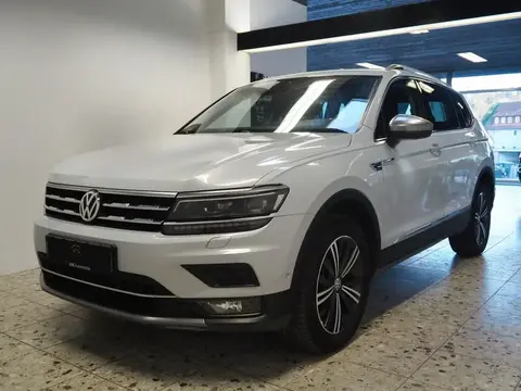 Used VOLKSWAGEN TIGUAN Petrol 2018 Ad 