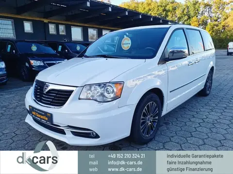 Used LANCIA VOYAGER Diesel 2015 Ad 