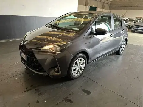 Used TOYOTA YARIS Hybrid 2020 Ad 