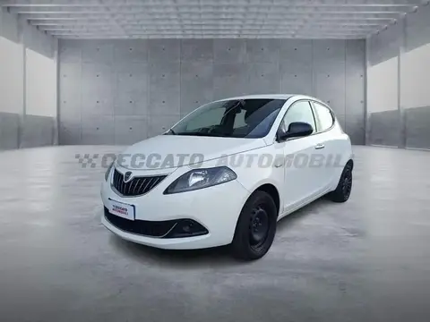 Used LANCIA YPSILON Hybrid 2022 Ad 