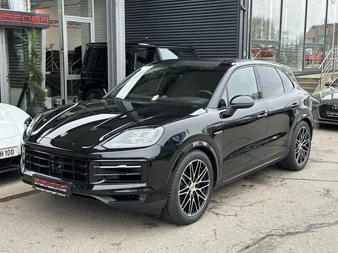 Used PORSCHE CAYENNE Hybrid 2024 Ad 