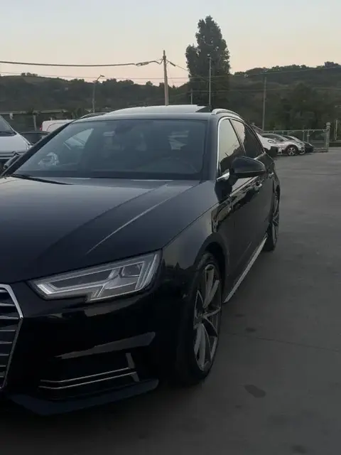 Used AUDI A4 Diesel 2017 Ad 