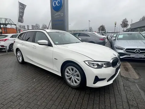 Used BMW SERIE 3 Hybrid 2022 Ad 