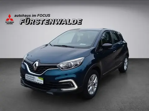 Used RENAULT CAPTUR Petrol 2019 Ad 