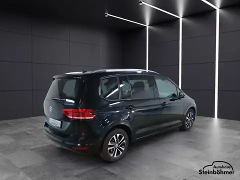 Used VOLKSWAGEN TOURAN Diesel 2019 Ad 