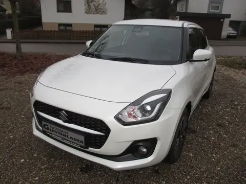 Used SUZUKI SWIFT Hybrid 2020 Ad 