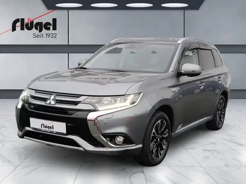 Used MITSUBISHI OUTLANDER Hybrid 2017 Ad 